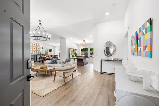 79381 Sierra Vista, La Quinta, CA 92253