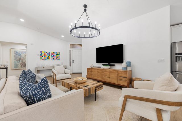 79381 Sierra Vista, La Quinta, CA 92253