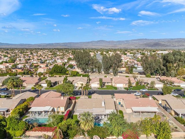 79381 Sierra Vista, La Quinta, CA 92253