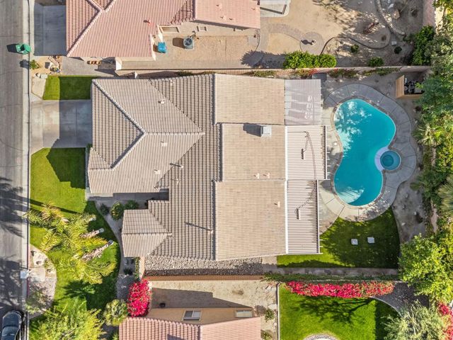 79381 Sierra Vista, La Quinta, CA 92253