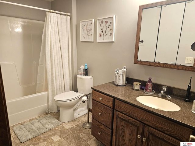 322 Girrard Street, Diller, NE 68342