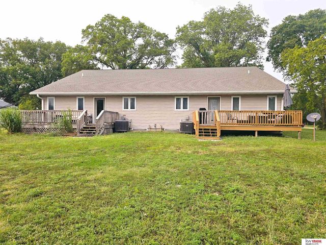 322 Girrard Street, Diller, NE 68342