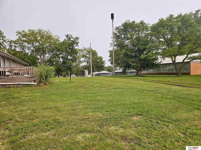 322 Girrard Street, Diller, NE 68342