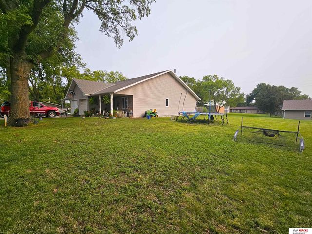 322 Girrard Street, Diller, NE 68342