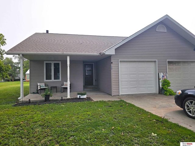 322 Girrard Street, Diller, NE 68342