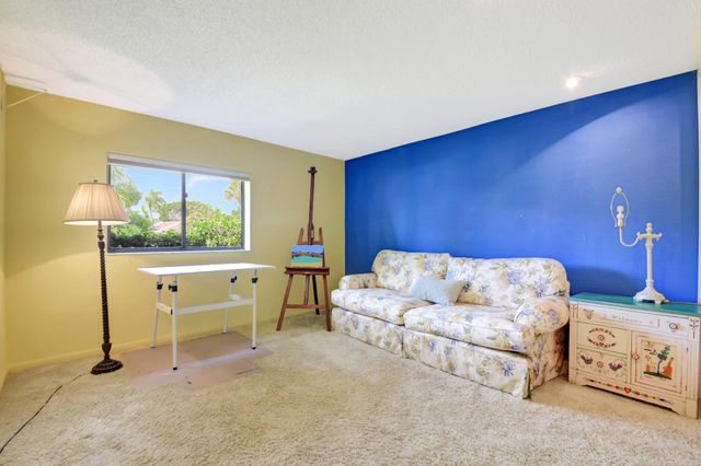 6749 Versailles Court 6749, Lake Worth, FL 33467