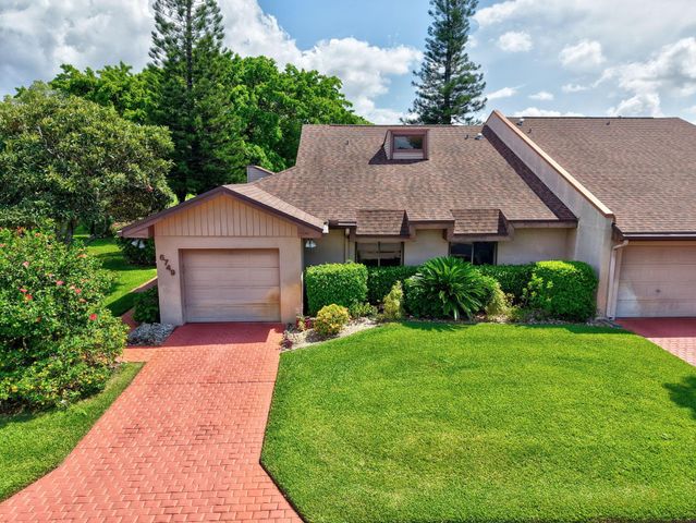 6749 Versailles Court 6749, Lake Worth, FL 33467