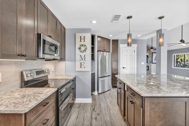 721 Fawn, Horseshoe Bay, TX 78657