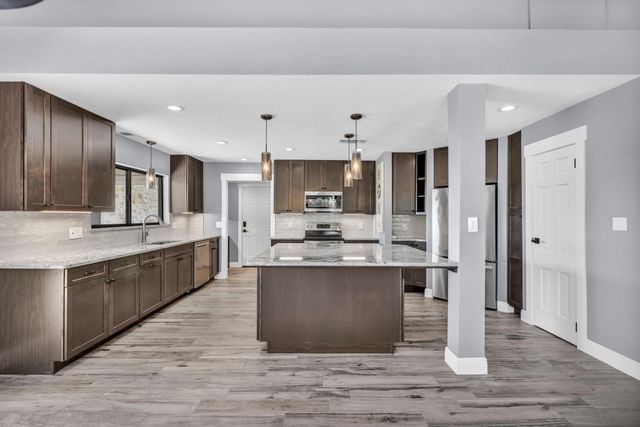 721 Fawn, Horseshoe Bay, TX 78657