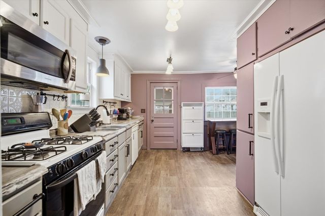 511 E Chestnut Street, Bloomington, IL 61701