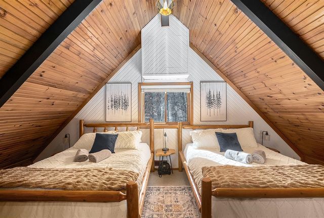 10205 Lost Canyon Drive, Stanwood, MI 49346