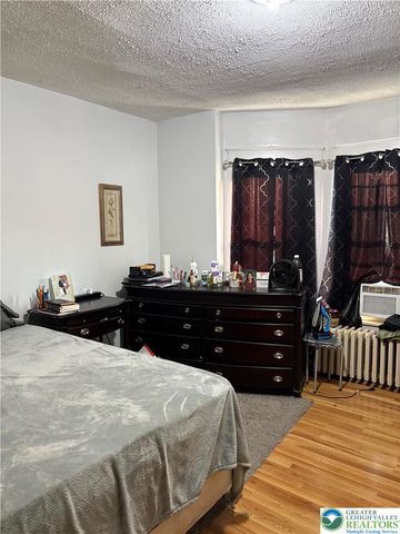 702 8th Avenue, Bethlehem City, PA 18018