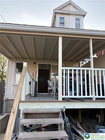702 8th Avenue, Bethlehem City, PA 18018