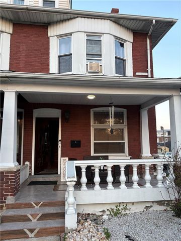 702 8th Avenue, Bethlehem City, PA 18018