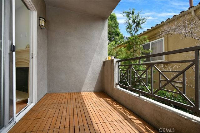 4424 Whitsett Avenue 107, Studio City, CA 91604