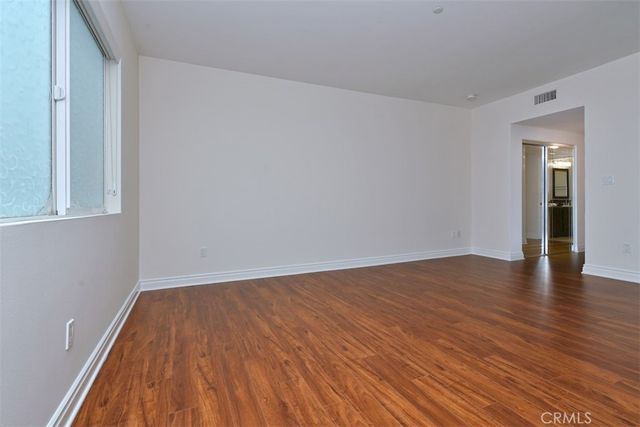 4424 Whitsett Avenue 107, Studio City, CA 91604