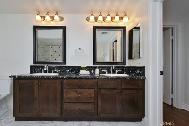 4424 Whitsett Avenue 107, Studio City, CA 91604