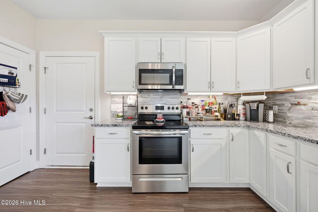 3809 Ashcroft Drive, Winterville, NC 28590