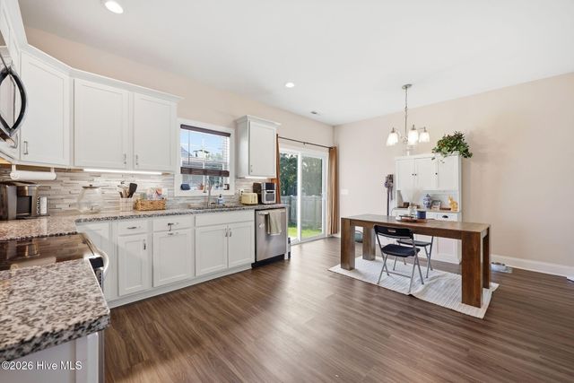 3809 Ashcroft Drive, Winterville, NC 28590