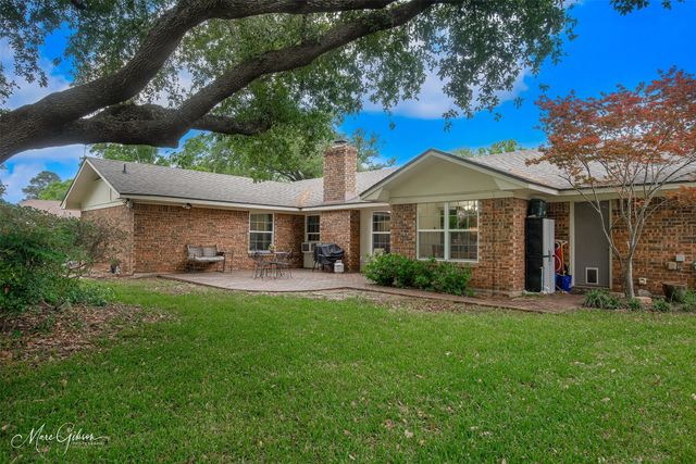 7440 Camelback Drive, Shreveport, LA 71105