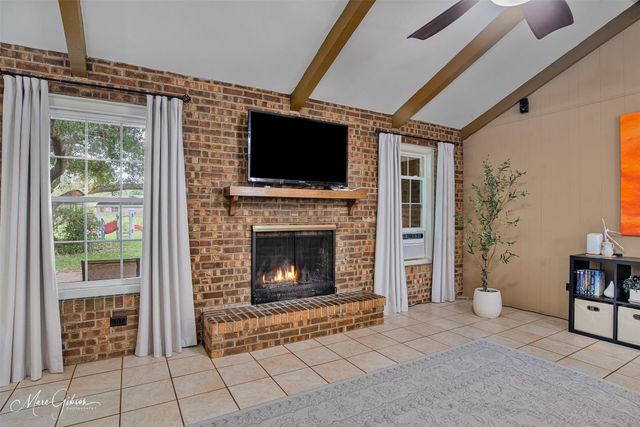 7440 Camelback Drive, Shreveport, LA 71105