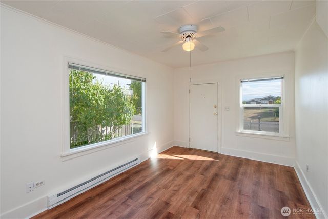 1532 W 5th Street, Port Angeles, WA 98363
