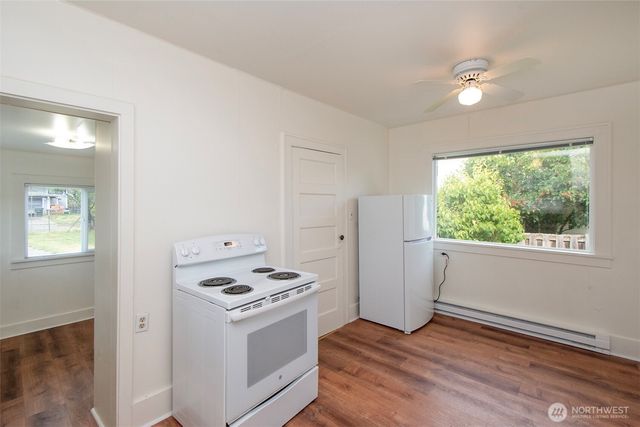 1532 W 5th Street, Port Angeles, WA 98363