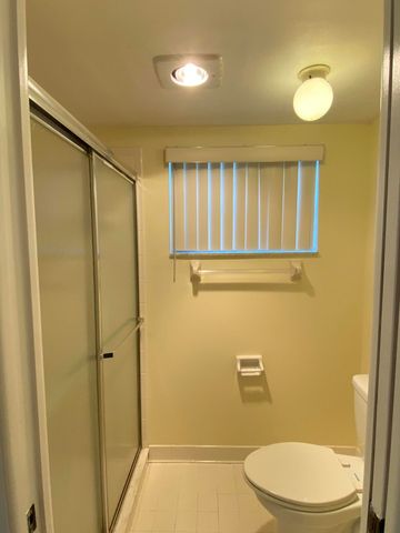 533 S Lakes End Drive 1, Fort Pierce, FL 34982