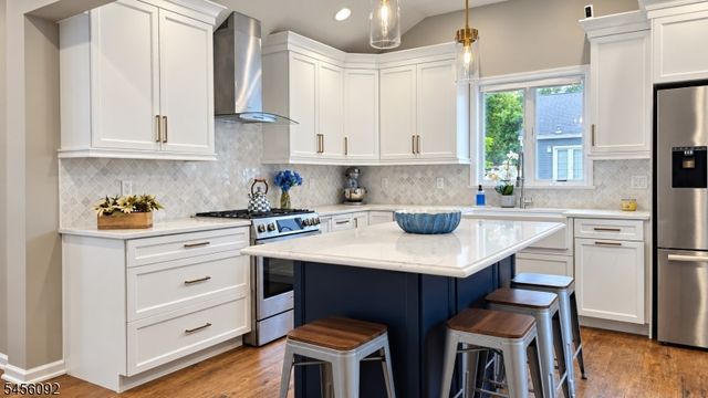 11 Eldorado Ct, Rochelle Park Twp., NJ 07662