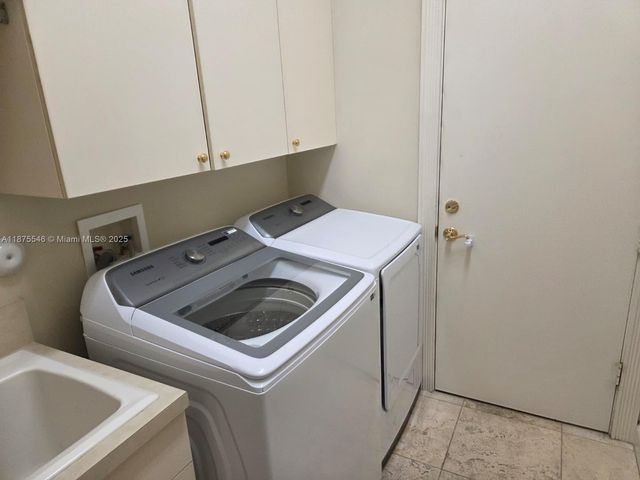 7030 Islegrove Pl, Boca Raton, FL 33433