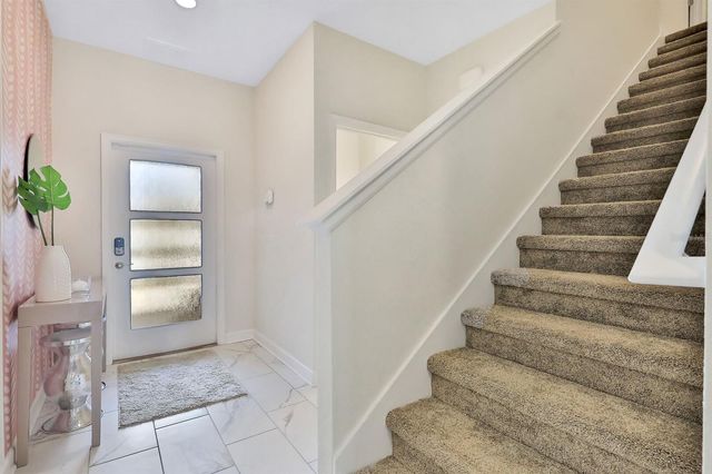 392 OCEAN COURSE AVENUE, Champions Gate, FL 33896