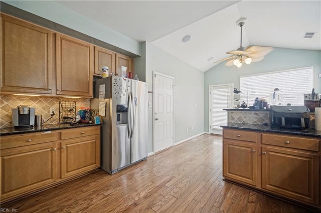 3912 Vanderhorst DR, Virginia Beach, VA 23462