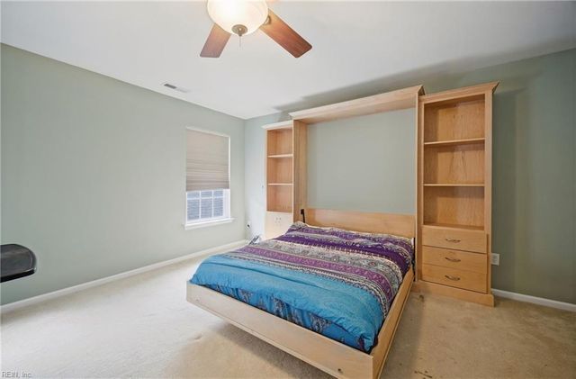 3912 Vanderhorst DR, Virginia Beach, VA 23462
