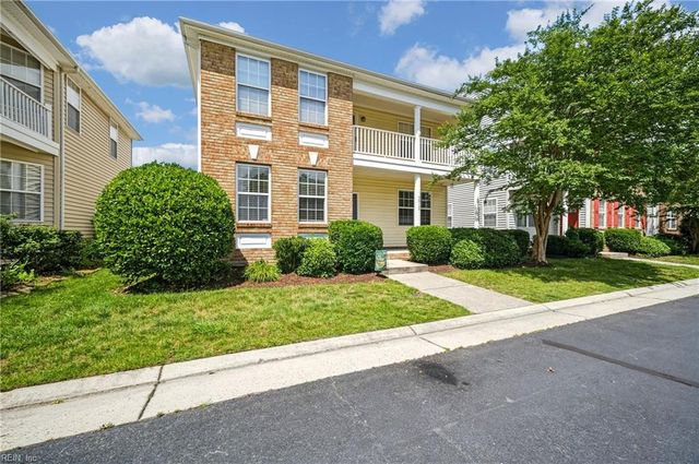 3912 Vanderhorst DR, Virginia Beach, VA 23462