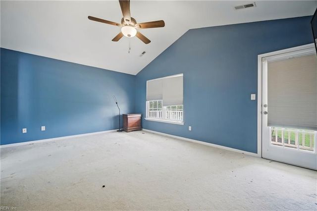 3912 Vanderhorst DR, Virginia Beach, VA 23462