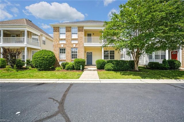 3912 Vanderhorst DR, Virginia Beach, VA 23462