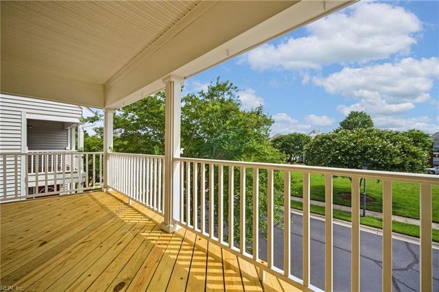 3912 Vanderhorst DR, Virginia Beach, VA 23462