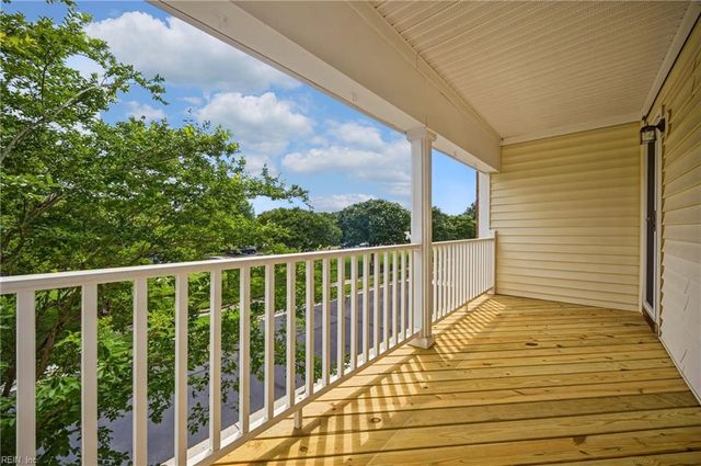 3912 Vanderhorst DR, Virginia Beach, VA 23462