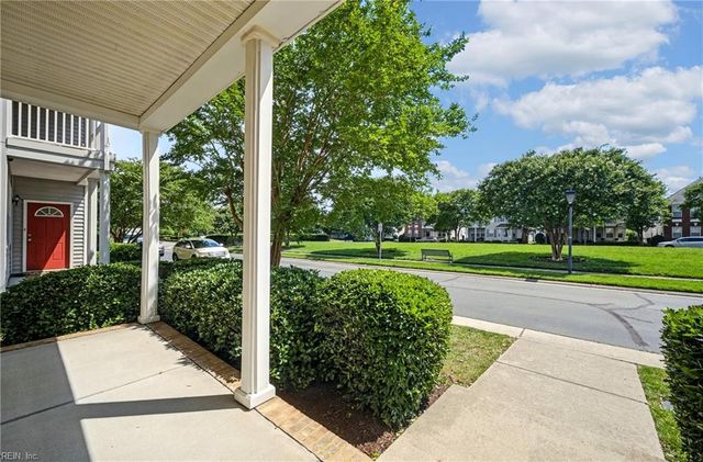 3912 Vanderhorst DR, Virginia Beach, VA 23462