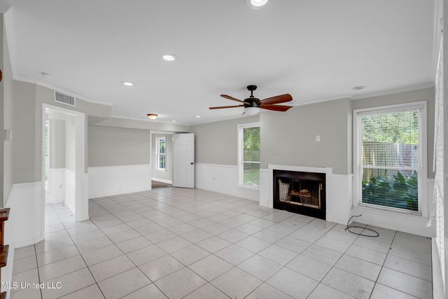 255 Venetian Gardens, Gulfport, MS 39507
