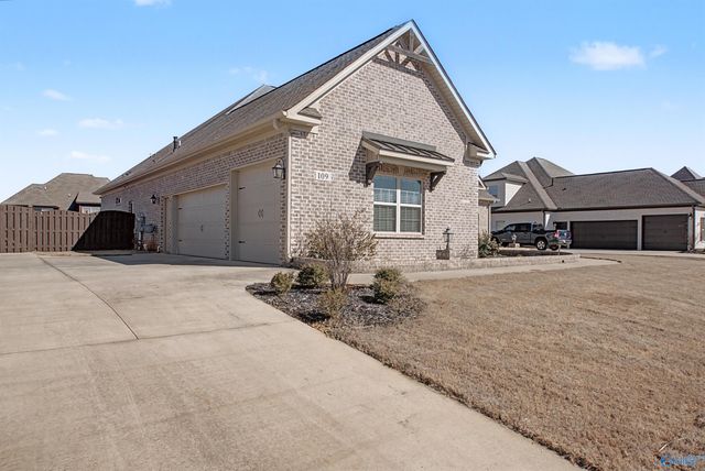 109 Thorogood Drive, Meridianville, AL 35759