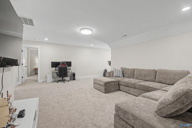 109 Thorogood Drive, Meridianville, AL 35759