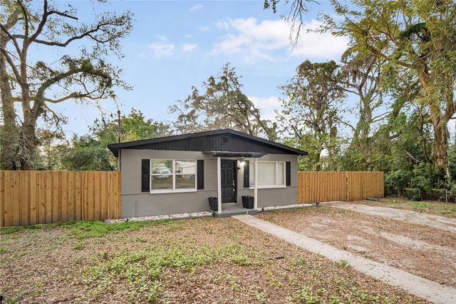 6428 N 49TH STREET, Tampa, FL 33610