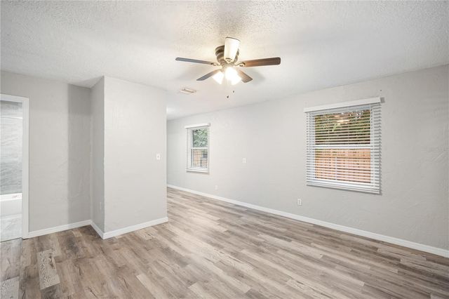 6428 N 49TH STREET, Tampa, FL 33610