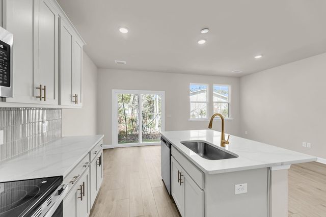 113 Berry Shoals Drive, Summerville, SC 29485