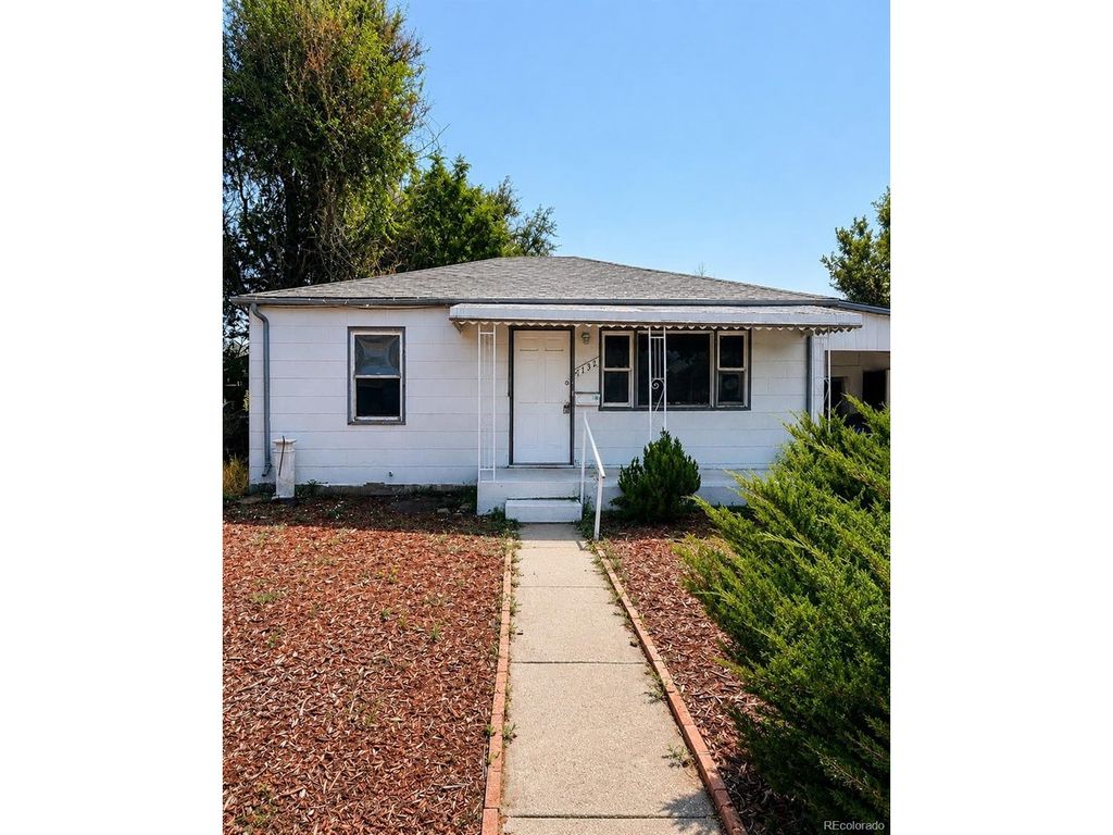 1732 Clinton St, Aurora, CO 80010