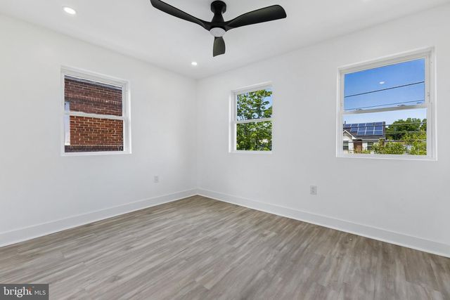 4627 H ST SE, Washington, DC 20019