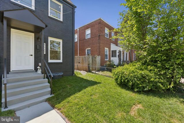 4627 H ST SE, Washington, DC 20019