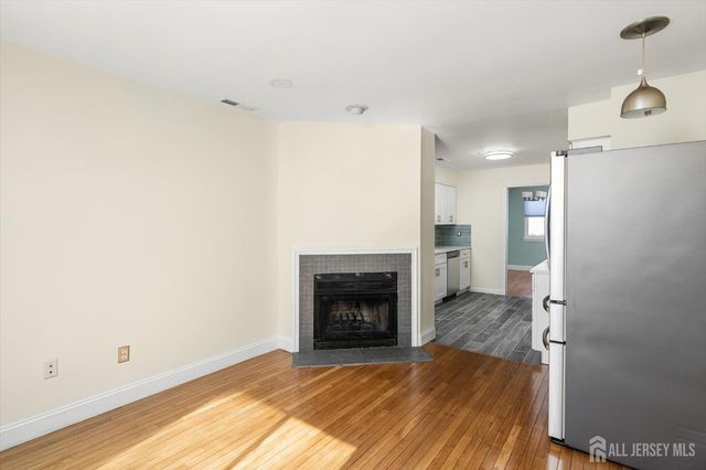 83 tennyson Drive, Plainsboro, NJ 08536