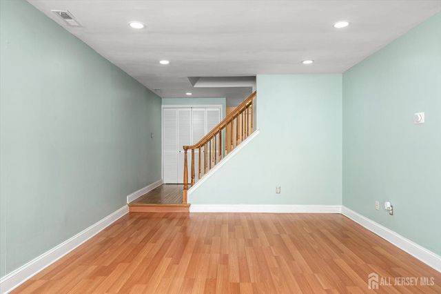 83 tennyson Drive, Plainsboro, NJ 08536